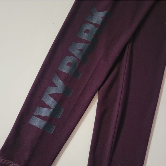 Ivy Park Burgundy Logo Branded Leggings - Picture 10 of 14